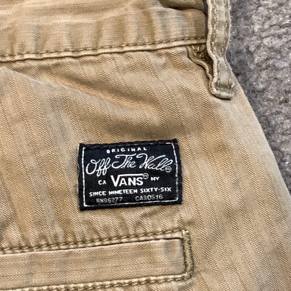Vans shorts - Picture 5 of 5